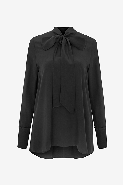 Klassische Schluppenbluse